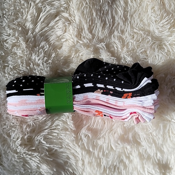 KATE SPADE CREW SOCK 10 PK LADIES SIZES 4-10 - Picture 8 of 9